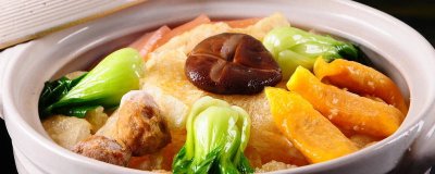 ​三鲜砂锅都是啥 三鲜砂锅里面都有什么