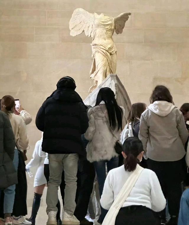 沛沛晒时间线回应藤光正渣男行为 孙怡官宣与滕光正分手:让他滚了!