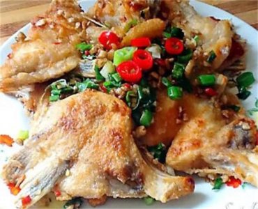 鱼下巴的做法大全视频 鱼下巴怎么做?