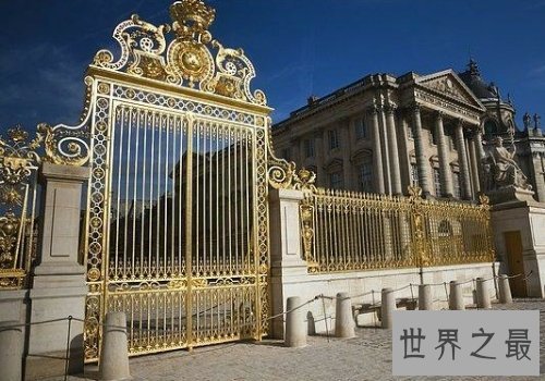 世界上最大的宫殿是法国的凡尔赛宫(竟不是故宫)