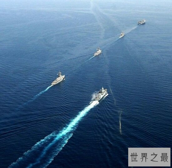 揭秘苏伊士运河过路费 每年约一亿美元(在五十年代)