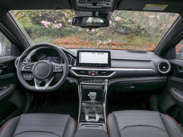 起亚K32021款三厢落地多少钱?起亚K3裸车价-