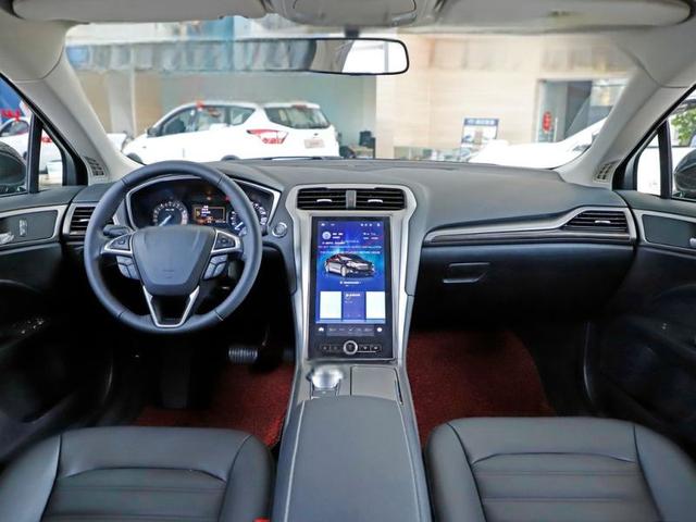 蒙迪欧2.0T多少钱能落地?蒙迪欧裸车价-