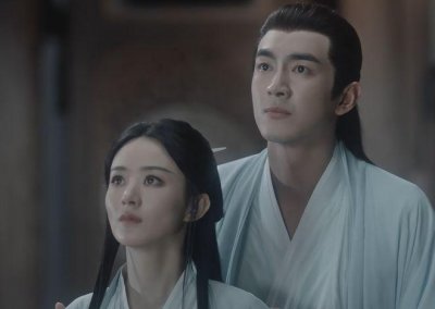 同样是演“美人身负重伤”,赵丽颖和杨紫一起看,差别出来了