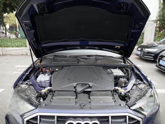 奥迪Q73.0T落地价多少钱？奥迪Q7价格-