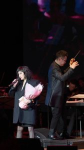 何超仪曝光赌王何鸿燊遗产分配内幕,家族矛盾惹人关注