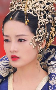 李沁主演的电视剧全部(李沁个人简介)