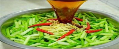 最简单的腌蒜薹 怎样腌蒜瓣又甜又脆又好吃