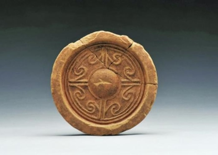 高陵陵园出土的瓦当。