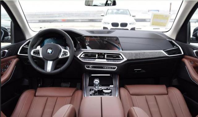 新老款宝马X5价格相差10多万,谁性价比最高,该如何选择?-