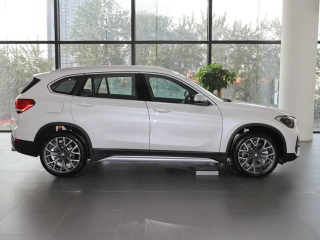 宝马X1最新款落地要多少钱?宝马X1官方价-