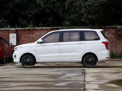 ​五菱宏光S1.5L最低价格是多少钱？五菱宏光S提车价