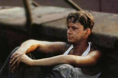 有没有好看的电影推荐一下(推荐5部必看的高分经典电影)