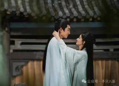 被骂活该?他果然在关键时刻跑出去谈恋爱了......