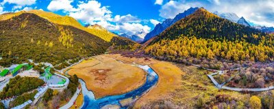 稻城亚丁在哪个省哪个市