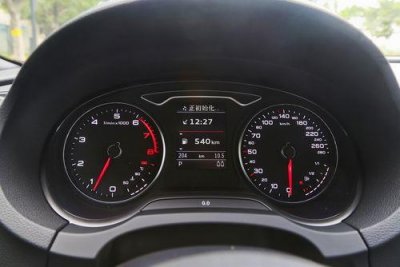 ​drl是什么意思车上的（仪表盘显示drl是指日间行车灯）