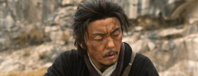 谢苗受挫张晋惨败,吴樾自掏腰包还亏本,华语功夫片靠吴京救场