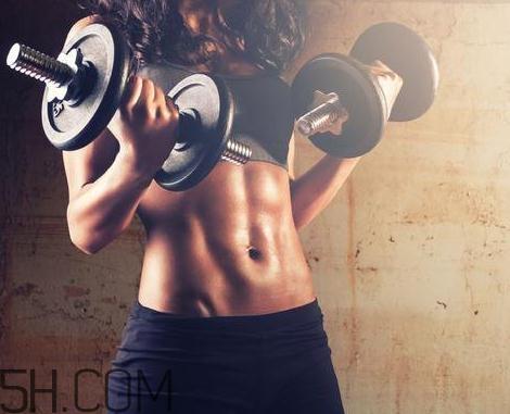 哑铃弯举重量多少合适?哑铃弯举重量是一对还是一个? 哑铃弯举重量多少合适?哑铃弯举重量是一对还是一个?