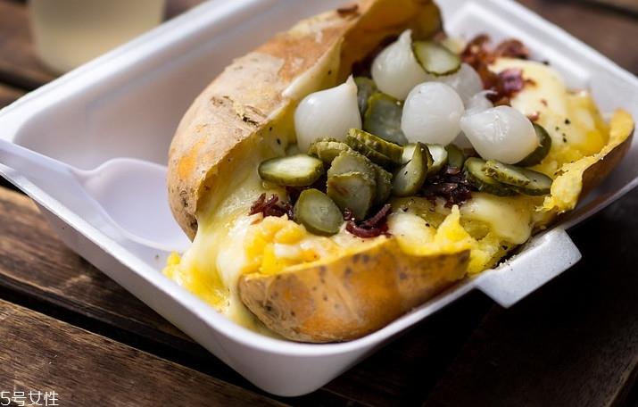 土豆怎么烤好吃 土豆怎么烤外酥松软 土豆怎么烤好吃 土豆怎么烤外酥松软