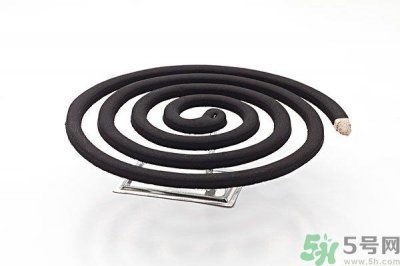 电蚊香和盘式蚊香哪个危害大?电蚊香和普通蚊香哪个好?