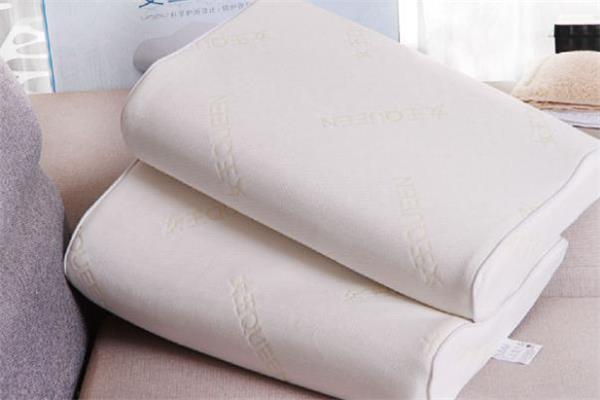 乳胶枕头和荞麦皮枕头哪个好 乳胶枕头和荞麦枕头区别 乳胶枕头和荞麦皮枕头哪个好 乳胶枕头和荞麦枕头区别