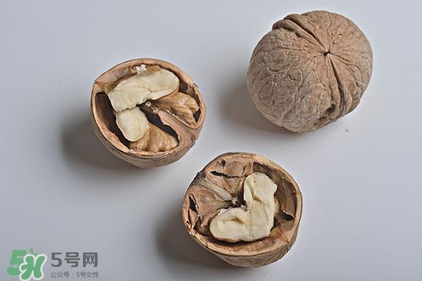 什么时候吃核桃最好 什么时候吃核桃最佳时间 什么时候吃核桃最好 什么时候吃核桃最佳时间