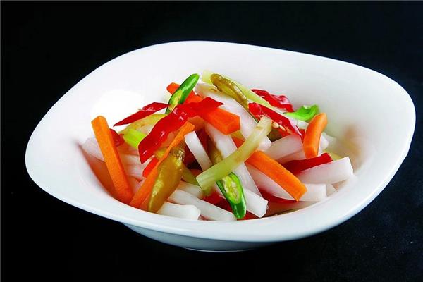 泡菜咸了怎么处理 泡菜咸了加什么可以变淡 泡菜咸了怎么处理 泡菜咸了加什么可以变淡