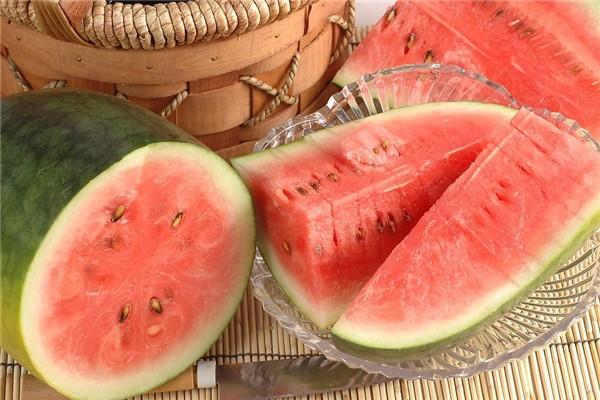 西瓜含糖量高吗 西瓜糖尿病人能吃吗 西瓜含糖量高吗 西瓜糖尿病人能吃吗