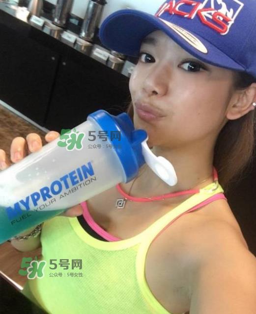 练肌肉一定要吃蛋白粉吗?健身一定要吃蛋白粉吗? 练肌肉一定要吃蛋白粉吗?健身一定要吃蛋白粉吗?