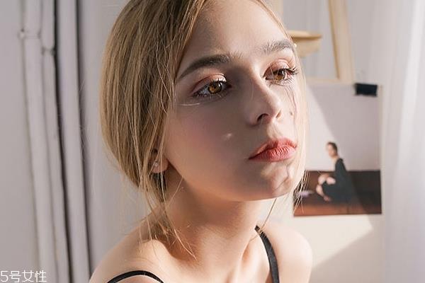 冬季如何保养皮肤?护肤小技巧 冬季如何保养皮肤?护肤小技巧