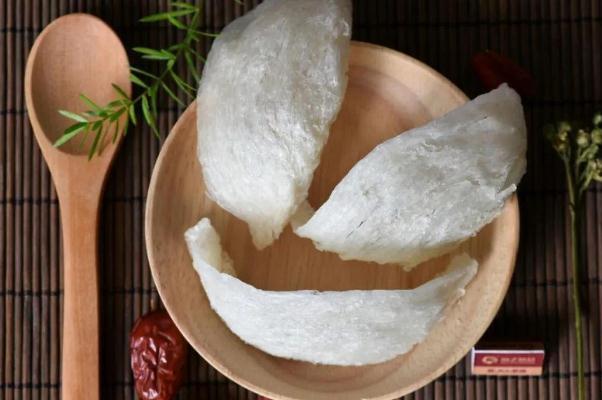 燕窝要空腹吃吗 燕窝空腹吃还是饭后吃比较好 燕窝要空腹吃吗 燕窝空腹吃还是饭后吃比较好