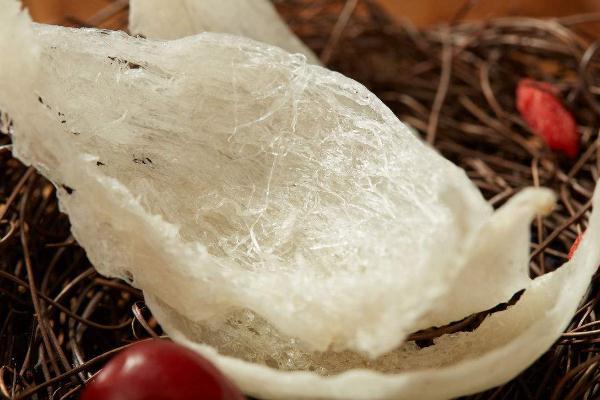 燕窝要空腹吃吗 燕窝空腹吃还是饭后吃比较好 燕窝要空腹吃吗 燕窝空腹吃还是饭后吃比较好