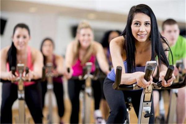 骑动感单车伤膝盖吗 骑动感单车注意事项 骑动感单车伤膝盖吗 骑动感单车注意事项