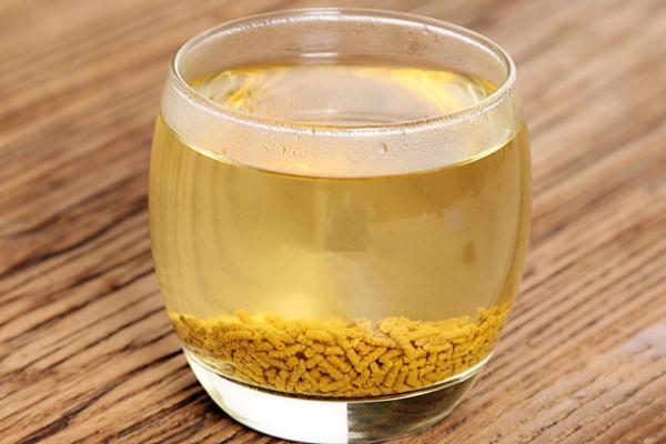 荞麦茶的荞麦可以吃吗 荞麦茶的好处和坏处