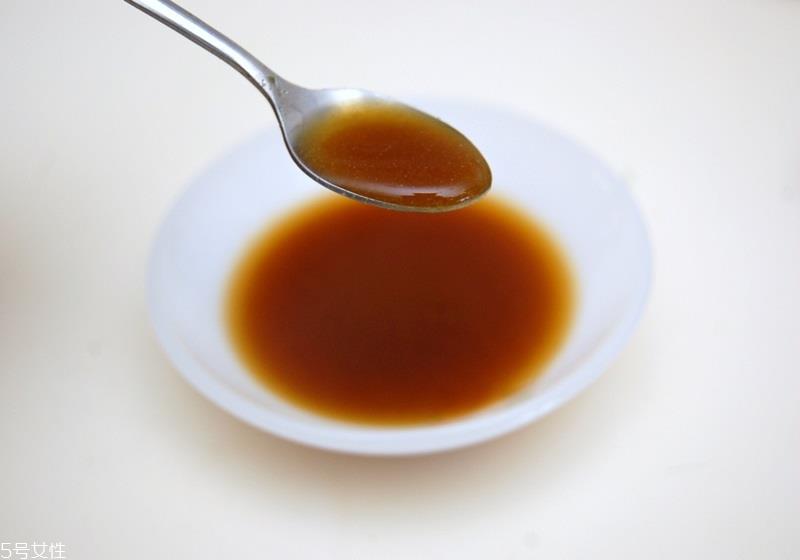 山葵和芥末的区别 山葵粉怎么磨 山葵和芥末的区别 山葵粉怎么磨