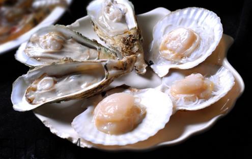 扇贝和生蚝有什么区别?扇贝和生蚝的营养价值 扇贝和生蚝有什么区别?扇贝和生蚝的营养价值