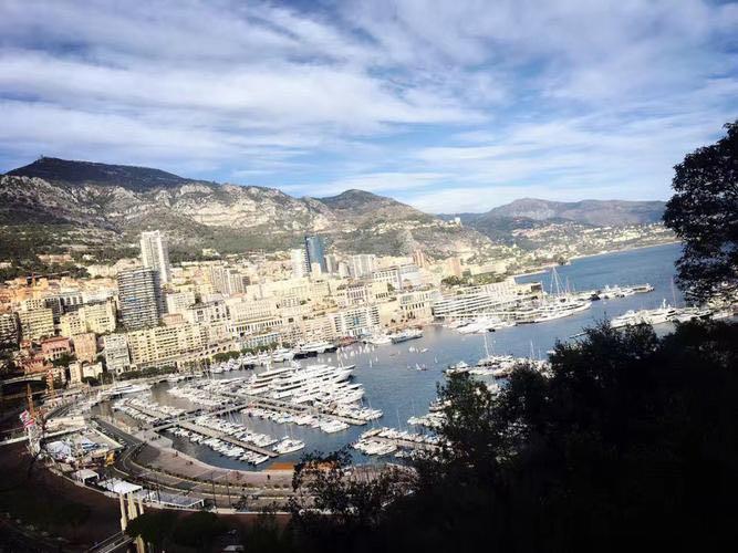 网络配图 网络配图