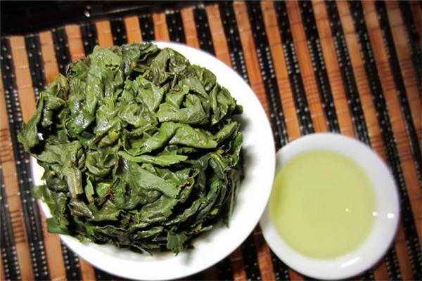 乌龙茶可以做奶茶喝吗 乌龙茶煮奶茶好喝吗 乌龙茶可以做奶茶喝吗 乌龙茶煮奶茶好喝吗