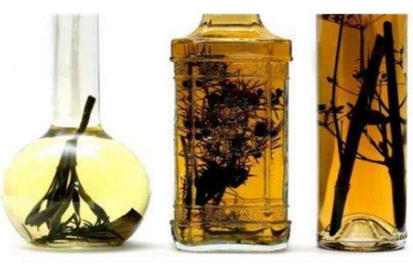 药酒有什么作用呢 喝药酒有什么好处呢 药酒有什么作用呢 喝药酒有什么好处呢