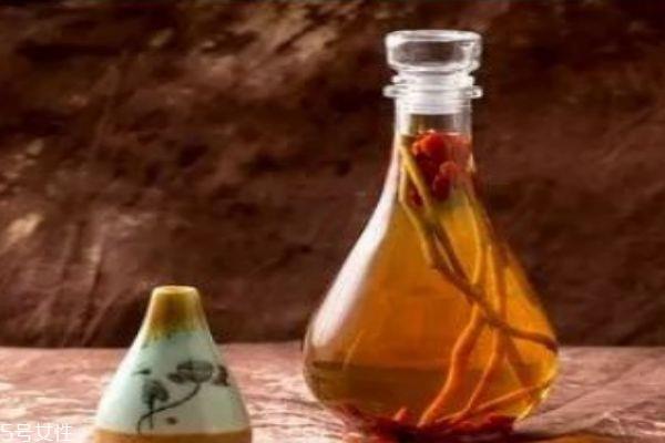 药酒有什么作用呢 喝药酒有什么好处呢 药酒有什么作用呢 喝药酒有什么好处呢