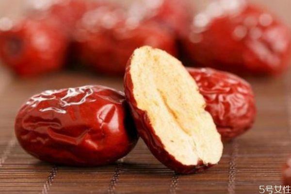 红枣的价值有什么呢 吃红枣有什么好处呢