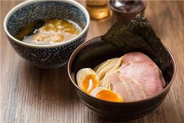 日本沾面吃法 日本沾面怎么吃最好吃 日本沾面吃法 日本沾面怎么吃最好吃