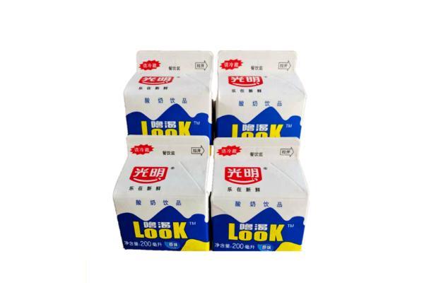 光明酸奶可以减肥吗 光明酸奶可以常温保存吗 光明酸奶可以减肥吗 光明酸奶可以常温保存吗