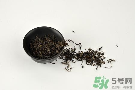 铁观音和龙井哪个好?铁观音和龙井的区别介绍 铁观音和龙井哪个好?铁观音和龙井的区别介绍