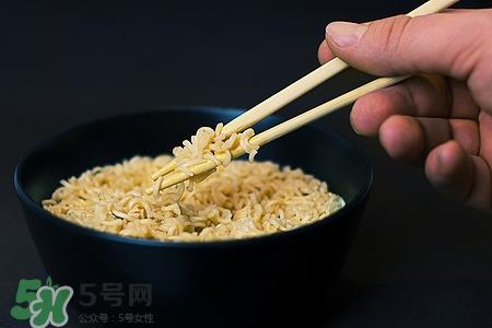早上可以吃泡面吗?早上吃泡面会胖吗 早上可以吃泡面吗?早上吃泡面会胖吗