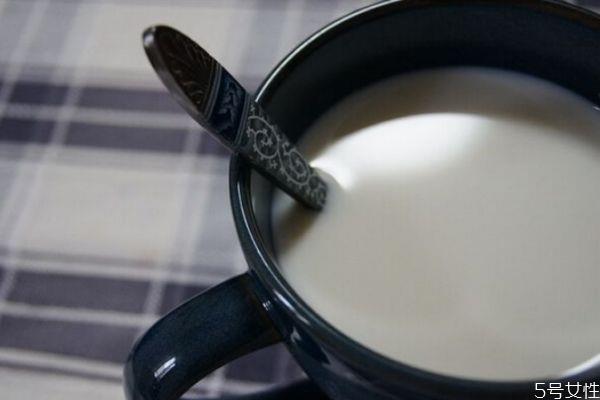 骆驼奶有美容功效吗 骆驼奶美容有效果吗