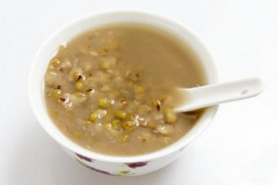 ​喝绿豆汤有什么功效 喝绿豆汤的好处