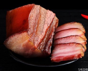 ​晒腊肉晚上要收回来吗 腊肉可以一直挂在外面吗