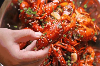 ​小龙虾什么季节最肥 小龙虾怎么吃比较好