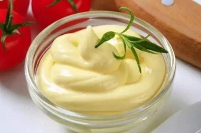 ​蛋黄酱的功效与作用 蛋黄酱孕妇可以吃吗